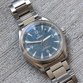 Omega Railmaster 8806